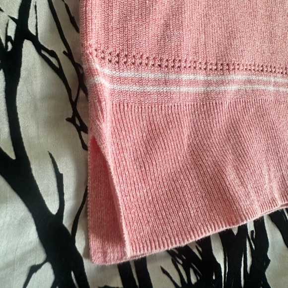 Carve Designs Zella pink pullover sweater, organic cotton, white stripes, medium - Picture 9 of 16